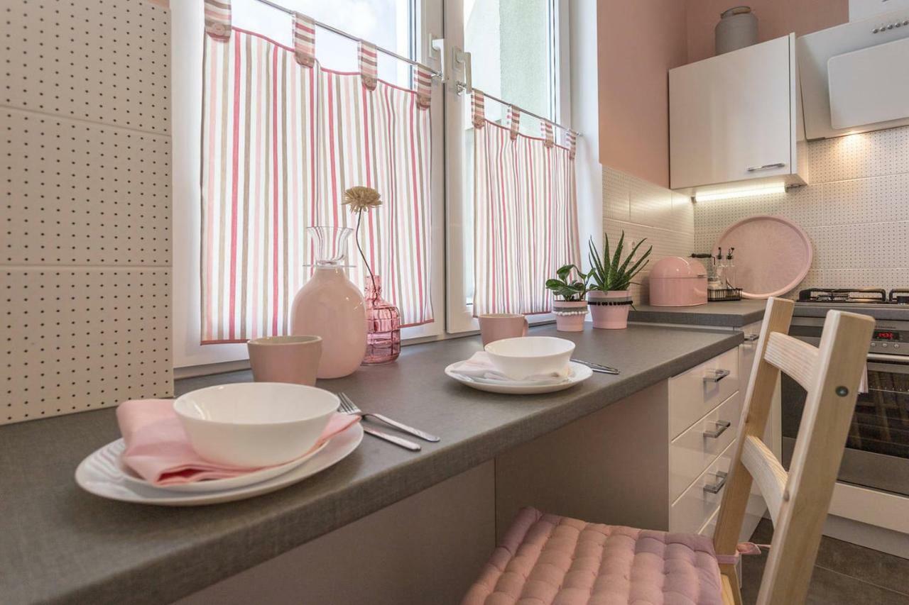 Modern Scandi Waszyngtona Apartment